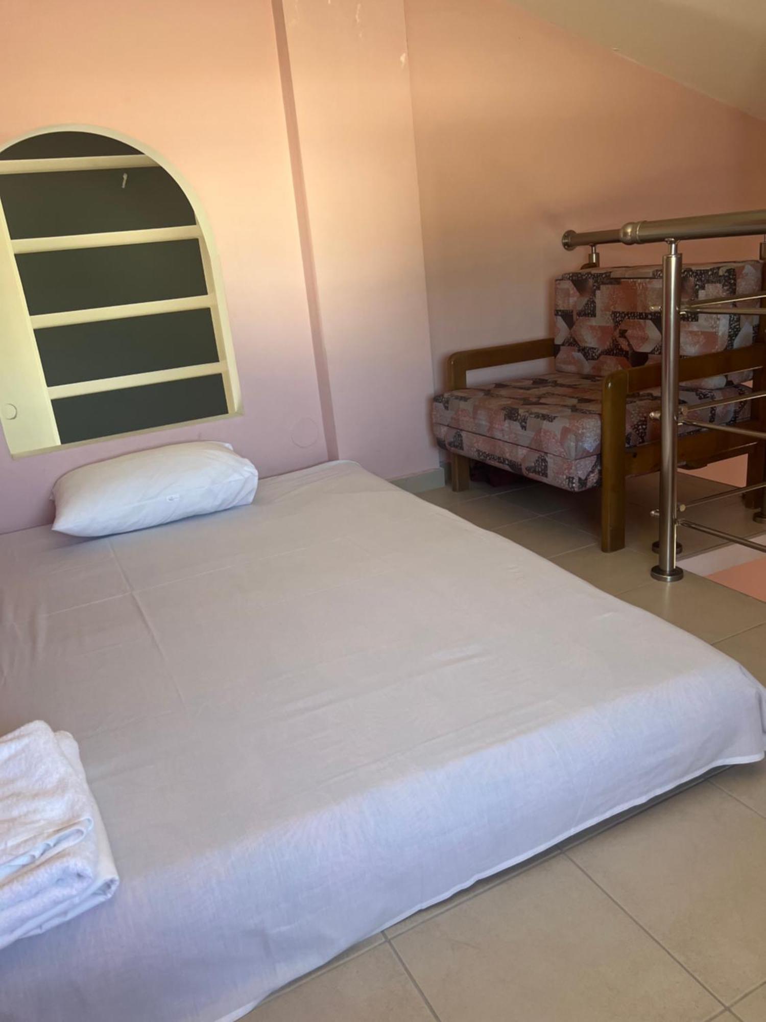 Anna Apartments Keramoti  Luaran gambar