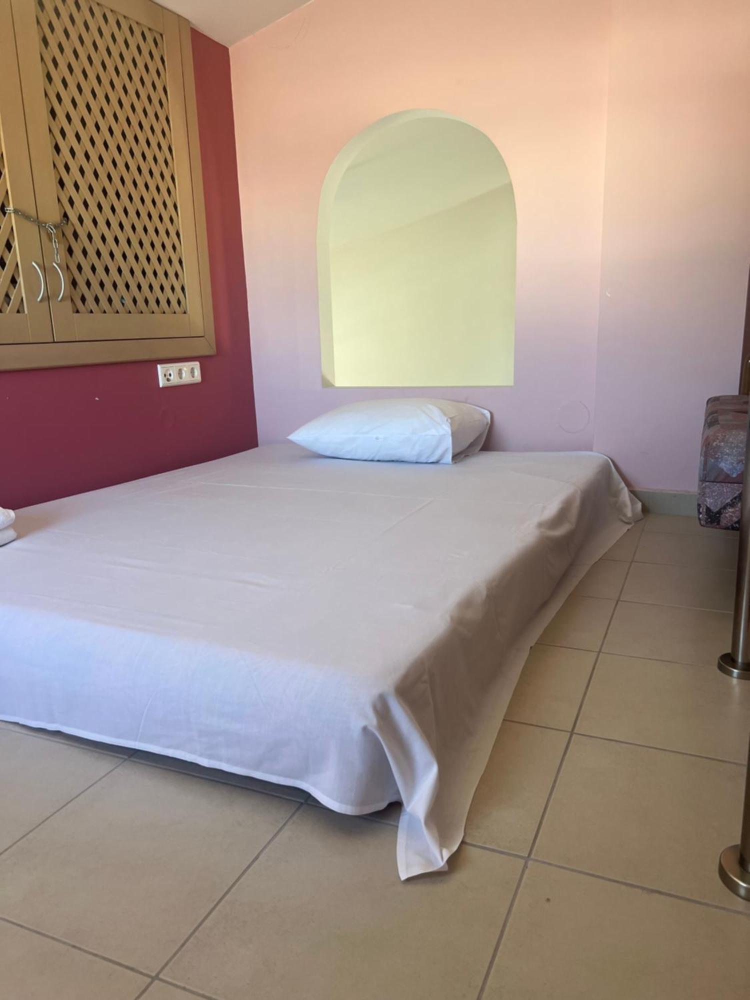 Anna Apartments Keramoti  Luaran gambar